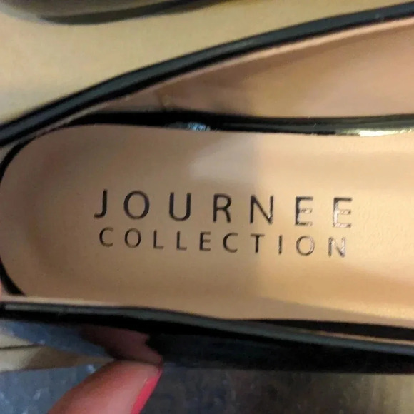 Journee Collection Kim 2 Ballet Flat Black Faux Leather - Picture 7 of 10